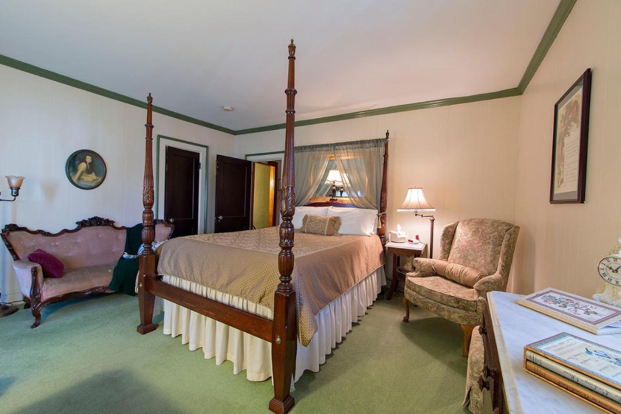 Rosewood Inn 康宁 外观 照片